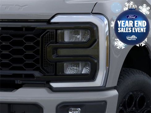 New 2026 Ford F250 XLT w/ XLT Premium Package image 19