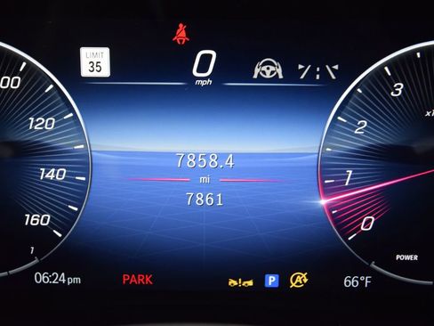 Used 2026 Mercedes-Benz GLS 450 4MATIC image 30