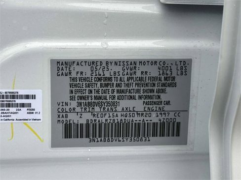 New 2025 Nissan Sentra SR w/ Trunk Package image 25