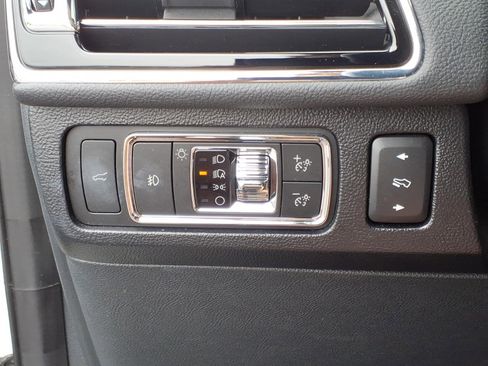 Used 2022 Lincoln Navigator Reserve AWD/4WD image 21