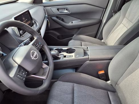 New 2026 Nissan Rogue SV w/ Cold Weather Package FWD image 15