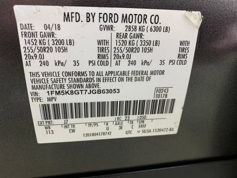 Used 2018 Ford Explorer Sport w/ Equipment Group 401A AWD/4WD image 40