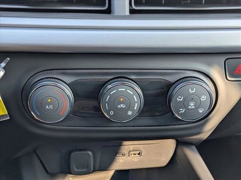 New 2026 Chevrolet Trax LS image 13