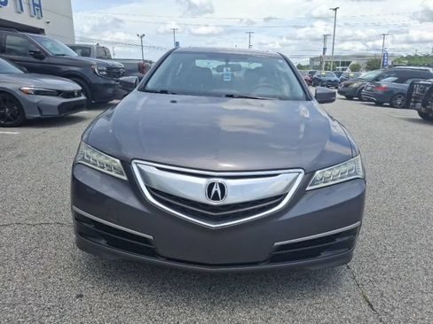 Used 2017 Acura TLX V6 FWD image 3