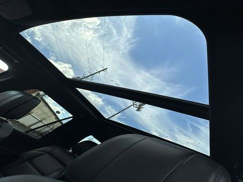 New 2025 Lincoln Navigator L Reserve w/ Jet Appearance Package image 37