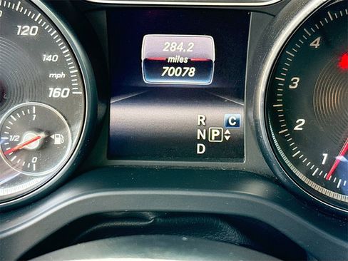 Used 2019 Mercedes-Benz CLA 250 CLA 250 image 13