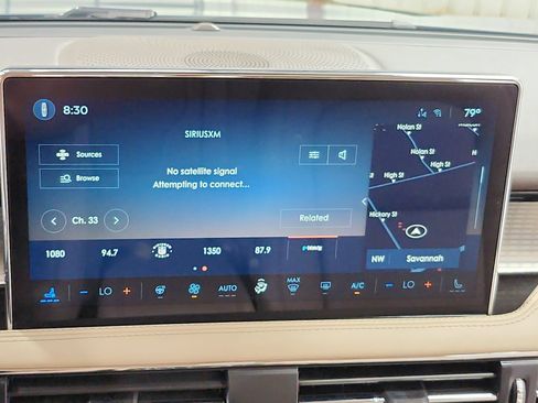 Used 2023 Lincoln Corsair AWD w/ Equipment Group 101A image 28