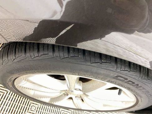 Used 2013 Buick Verano Leather FWD image 23