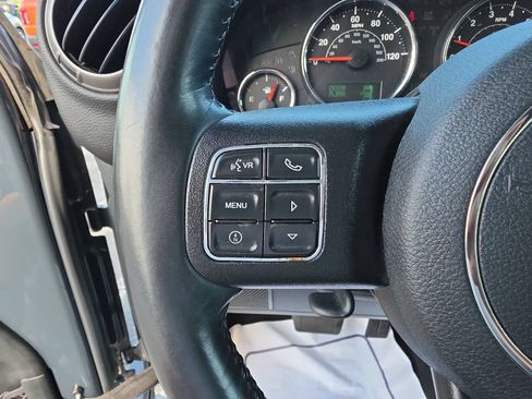 Used 2018 Jeep Wrangler Unlimited Sport w/ Power Convenience Group AWD/4WD image 20