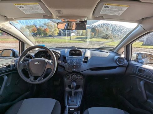 Used 2016 Ford Fiesta S image 11