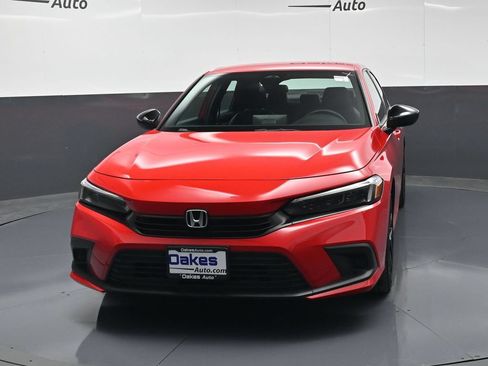 Used 2024 Honda Civic Sport image 2