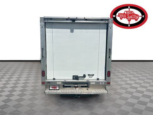 Used 2019 Ford Transit 350 156 DRW RWD image 6