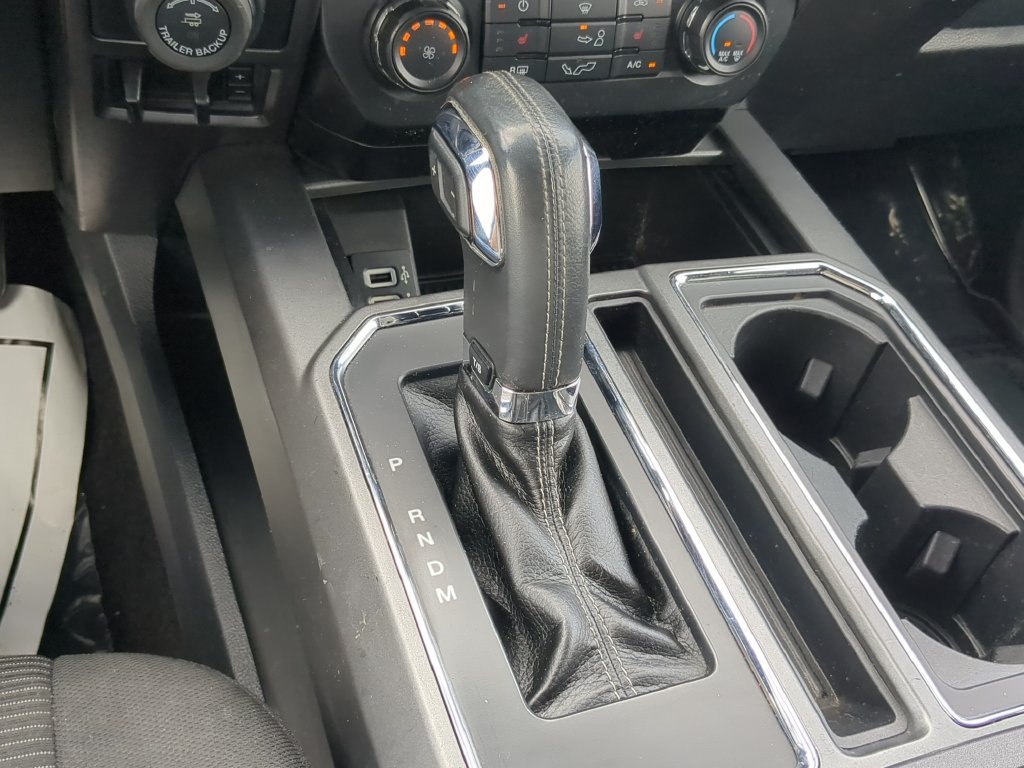 Used 2017 Ford F150 XLT w/ Equipment Group 302A Luxury AWD/4WD image 27