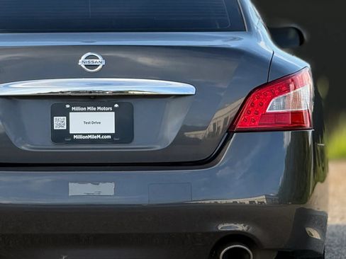 Used 2011 Nissan Maxima 3.5 SV w/ Premium Pkg FWD image 14