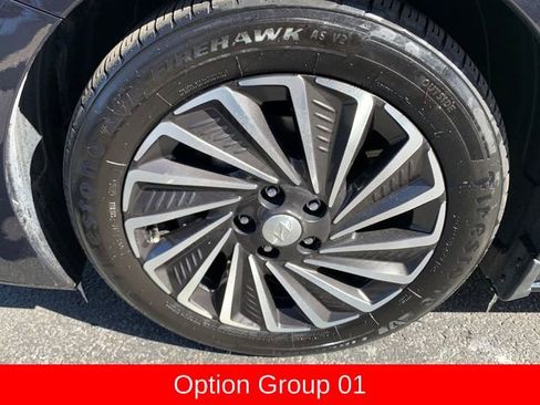Used 2023 Hyundai Sonata Limited w/ Cargo Package FWD image 10