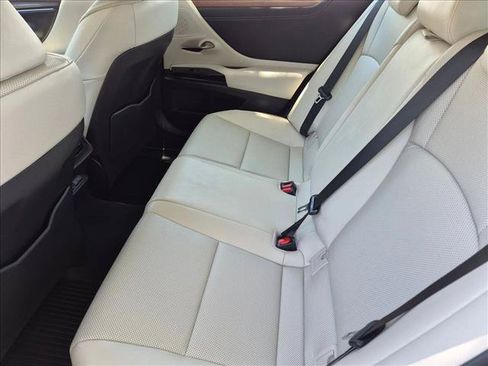 Certified 2025 Lexus ES 350 w/ Premium Package FWD image 17
