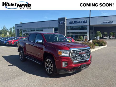 Used 2022 GMC Canyon Denali AWD/4WD image 1