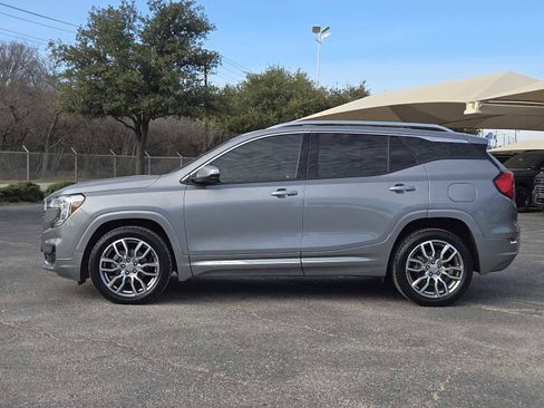 Certified 2023 GMC Terrain Denali image 4