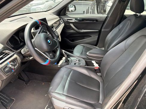 Used 2020 BMW X1 sDrive28i w/ Convenience Package FWD image 3