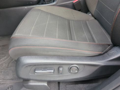 Used 2024 Honda CR-V Sport image 14
