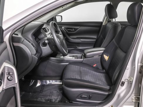 Used 2017 Nissan Altima 2.5 S w/ Power Driver Seat Package FWD image 7
