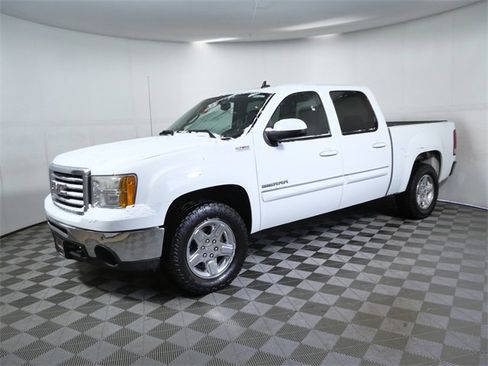 Used 2011 GMC Sierra 1500 SLT w/ All-Terrain Package image 5
