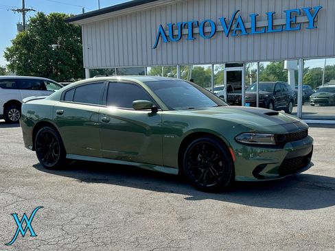 Used 2022 Dodge Charger R/T w/ Cold Weather Package RWD image 1
