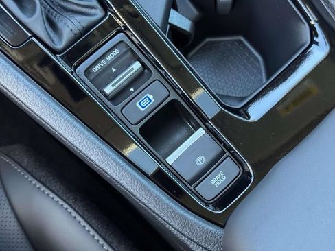 Certified 2025 Honda Accord EX-L image 30