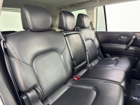 Used 2020 Nissan Armada SL w/ Premium Package image 39