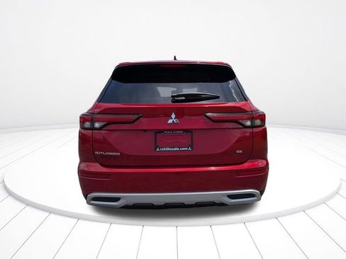 Used 2023 Mitsubishi Outlander SE FWD image 4