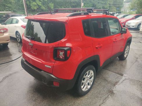 Used 2016 Jeep Renegade Latitude w/ Cold Weather Group AWD/4WD image 6