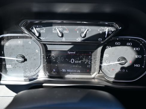 Used 2021 GMC Sierra 3500 SLT w/ SLT Convenience Package image 22