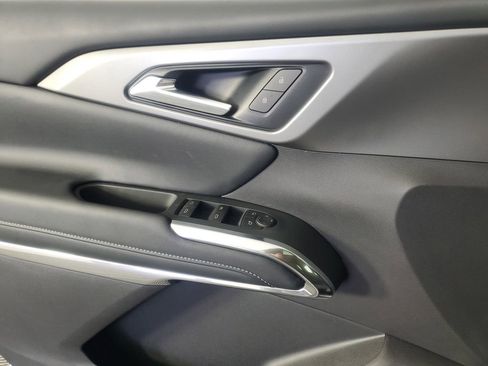 New 2026 Chevrolet Traverse LT w/ Sun and Wheel Package image 29