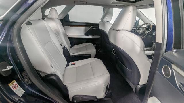 Used 2020 Lexus RX 350L Premium w/ Premium Package AWD/4WD image 23