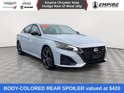 Used 2023 Nissan Altima 2.5 SR