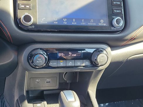 Certified 2023 Nissan Kicks SR image 27