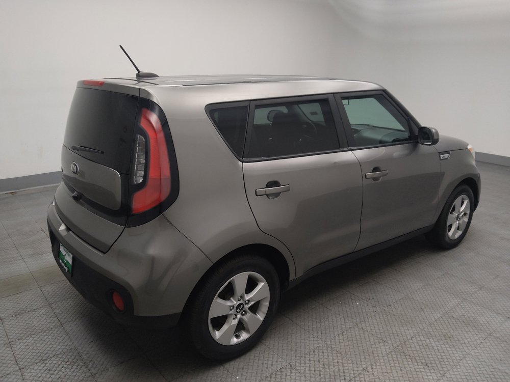 Used 2019 Kia Soul FWD image 10