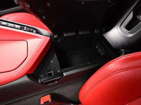 Used 2023 Chevrolet Corvette Stingray Preferred Cpe w/ Z51 Performance Package RWD image 19