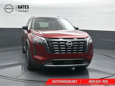 New 2026 Nissan Pathfinder Platinum AWD/4WD image 5