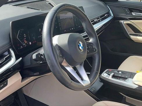 Used 2024 BMW X1 xDrive28i w/ Convenience Package image 11