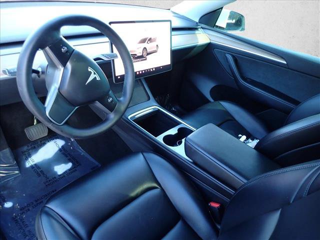 Used 2022 Tesla Model Y Long Range AWD/4WD image 11
