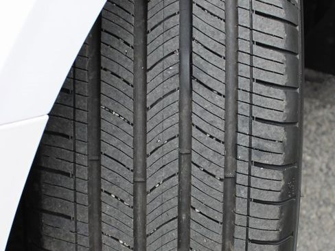 Certified 2023 Nissan Sentra SV w/ SV Premium Package image 15