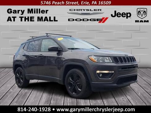 Used 2019 Jeep Compass Latitude AWD/4WD image 1