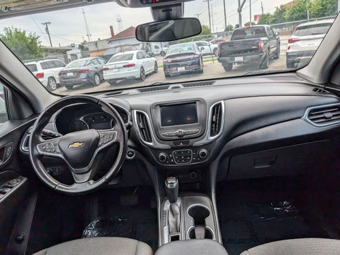 Used 2020 Chevrolet Equinox LT FWD image 14