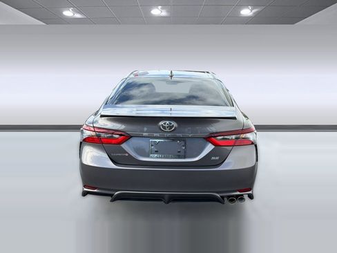 Used 2023 Toyota Camry SE w/ Convenience Package FWD image 10