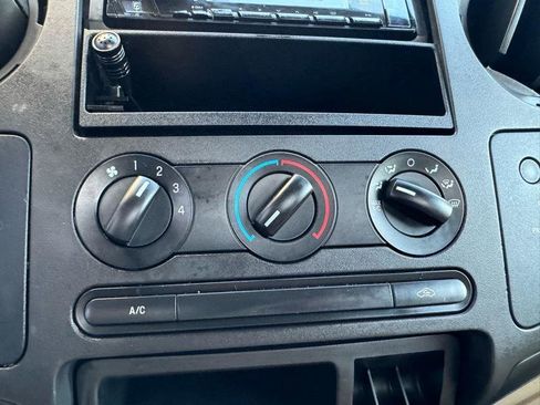 Used 2008 Ford F350 2WD Regular Cab Super Duty image 20