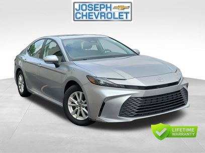 Used 2025 Toyota Camry LE
