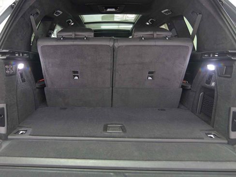 Used 2023 BMW X7 xDrive40i w/ M Sport Package image 13