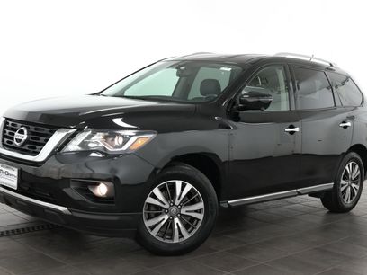 Used 2018 Nissan Pathfinder SL