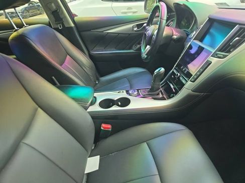 Used 2020 INFINITI Q50 Luxe RWD image 5